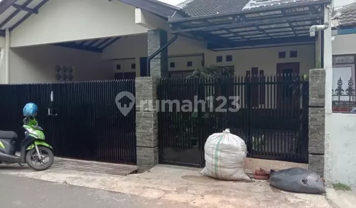 *Dijual Rumah Area Antapani*