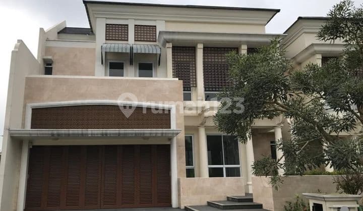 Dijuql Rumah Bagus di Greenwich Sheffield BSD