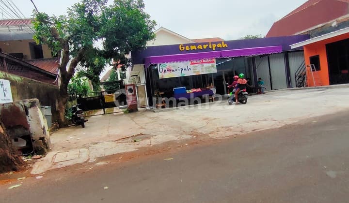 Rumah lingkungan nyaman di belakang Citos Cilandak