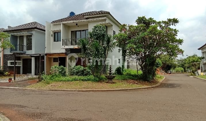 Rumah Hook 2 Lantai di Legenda Wisata Cibubur di JUAL