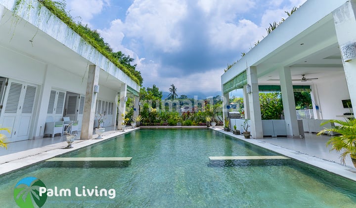 BPI-T30 Villa dengan pemandangan indah di Anturan