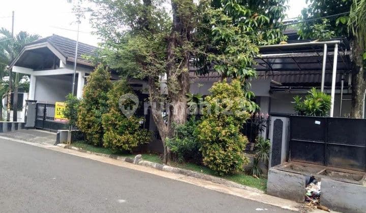 Rumah di Kemanggisan, Jakarta Barat (AL)