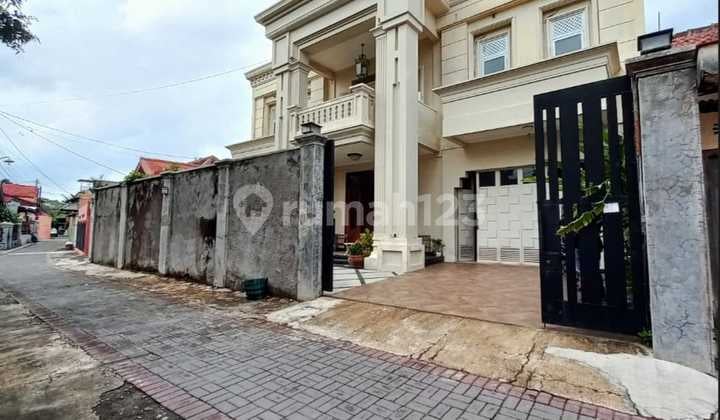 Rumah Megah Klasik Lt 399m2 Laweyan Solo