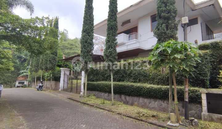 FOR SALE QUICKLY MINIMALIST LUXURY HOUSE IN PONDOK HIJAU SETIABUDI