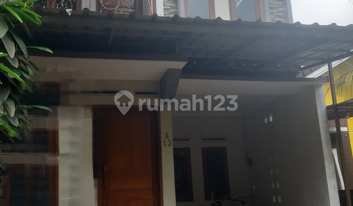Rumah Cantik Semi Furnised Siap Huni Dicluster Harga Murah Jual Bu
