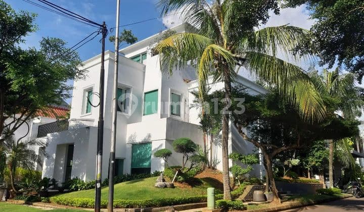 Rumah Sudut Mewah Siap Huni Didalam Cluster Bintaro Jaya Sektor 8 Siap Huni Harga Nego