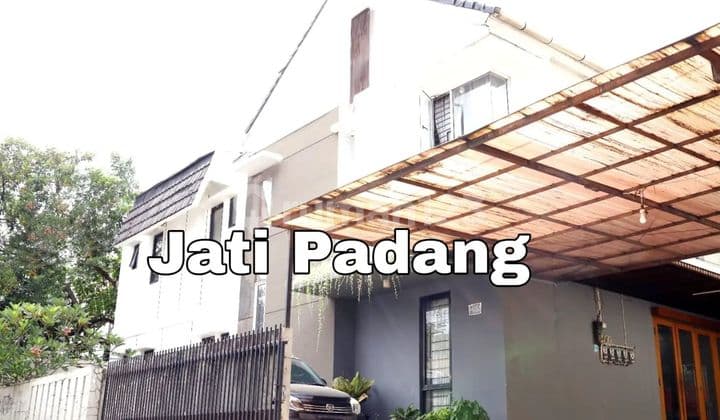 Turun Harga..Rumah Cantik dengan menghasilkan ada nya kamar kos didaerah Jatipadang Pasar Minggu, Jakarta Selatan