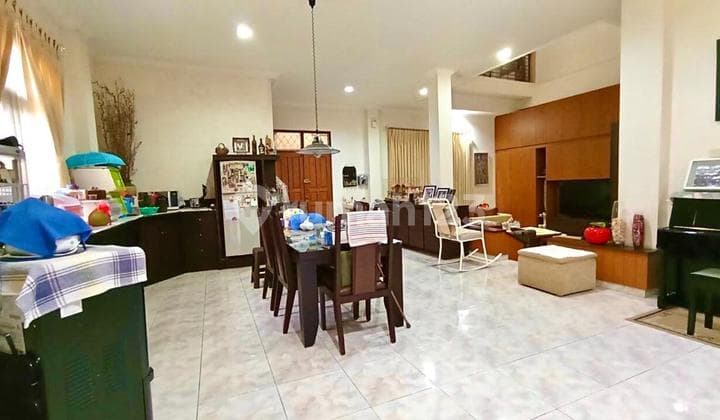 RUMAH SETRADUTA COCOK UNTUK RUMAH KANTOR