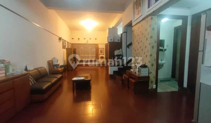 RUMAH DIPATIUKUR SAYAP DAGO MAINROAD