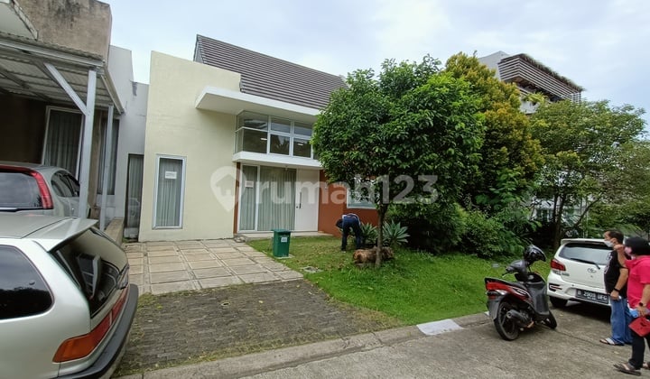 Dijual rumah siap huni harga murah sentul city