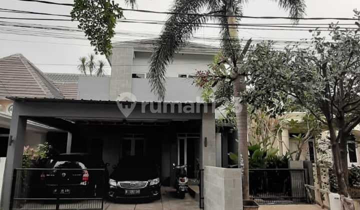 Elegant House Renovated 2019, Lush, Riverside Cluster, 10 mins to GTO, Cibubur Golf Hill