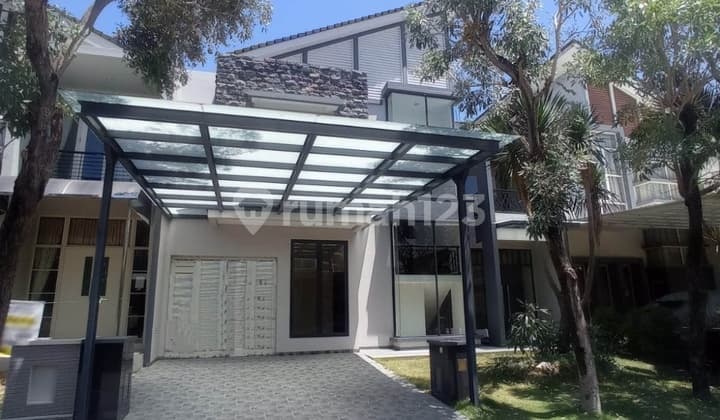 Rumah Baru Renov Terrace Golf - Pakuwon Indah