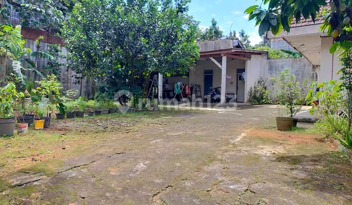 rumah di pajara jl belitung