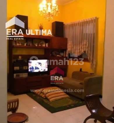 Rumah Minimalis Lingkungan Sejuk di Setra Duta