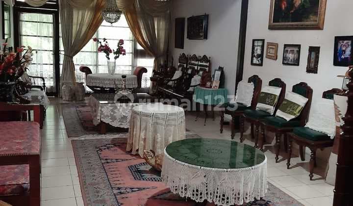 Rumah Asri Dalam Cluster One Gate di Bintaro Sektor 1. Nego Sampai Deal