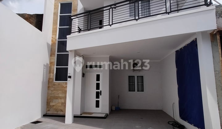 Dijual Rumah Modern Siap Huni Rooftop 3 Menit St.Pondok Ranji