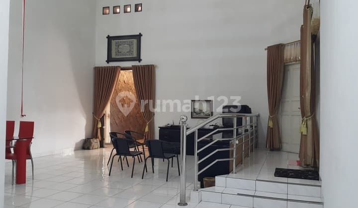 Rumah terawat minimalis siap huni di komplek sukaluyu