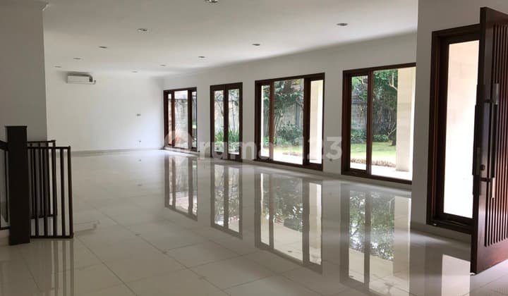 Kemang Townhouse yang Indah