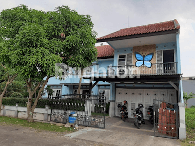 Hook House In Griya Shanta Malang