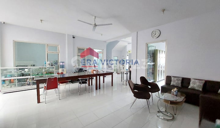 Jual Rumah Lantai 3 Dg 7 Kamar Tidur, Layout Ruangan Luas Cocok Untuk Kantor/Hunian