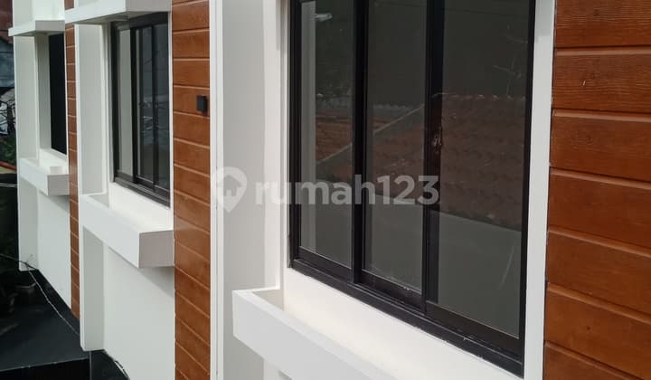Affordable 3-Story Cempaka Putih House in Cluster, Townhouse Model, 2-Car Road Access