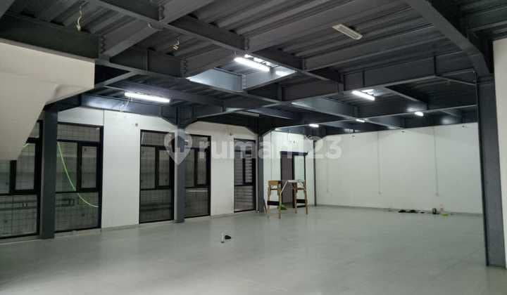 Multi Function Building in PRIMARY AREA Kebayoran Baru