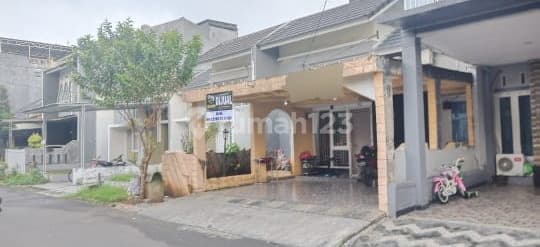 Hunian 1,5 Lantai Serang City