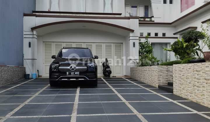Rumah mewah siap huni di cluster siera madre sentul city