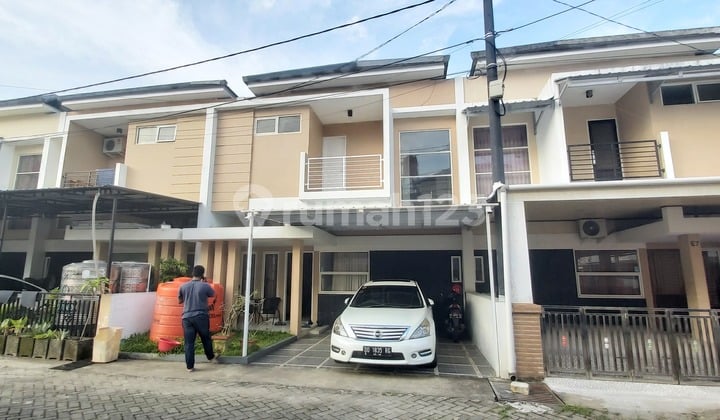 AFFORDABLE 2-STOREY HOUSE IN THE CITY