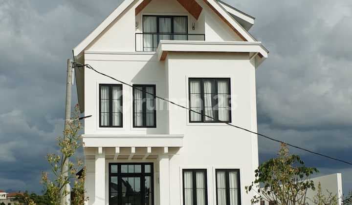 VILLA BAGUS BRAND NEW DI LEMBANG