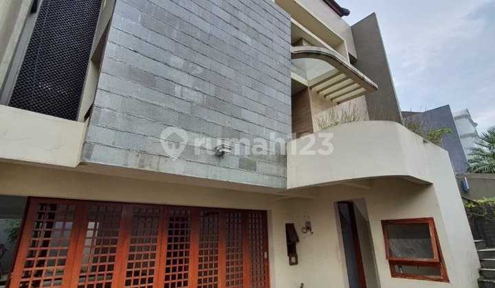 DIJUAL RUMAH at Jl CINIRU, SENOPATI, KEBAYORAN BARU (JARANG ADA)