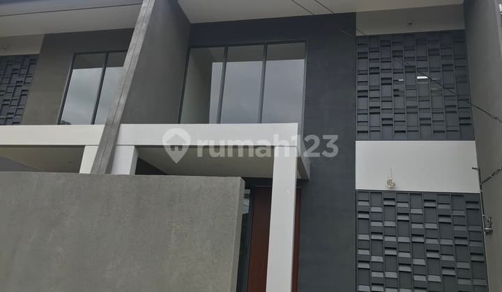 Rumah Cantik dan Asri