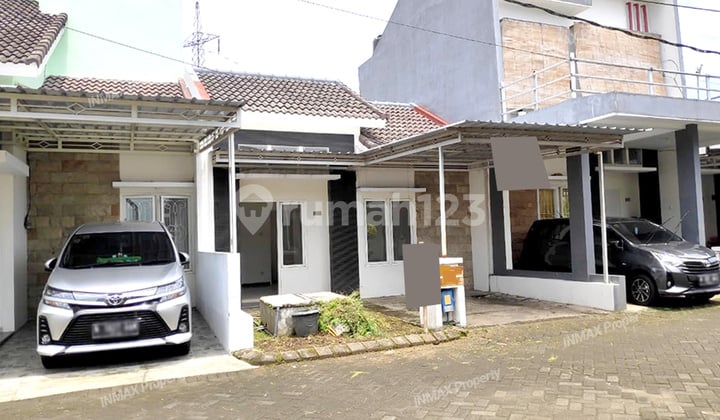 Rumah The Village Sukun, Siap Huni,dekat Sekolah M I N 2