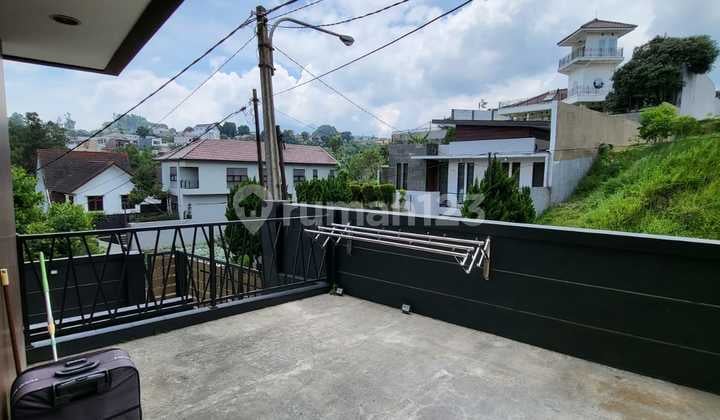 Rumah nyaman di kawasan sejuk setiabudi regency,Bandung utara