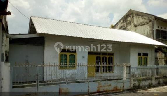 Rumah di kombas Purwokerto