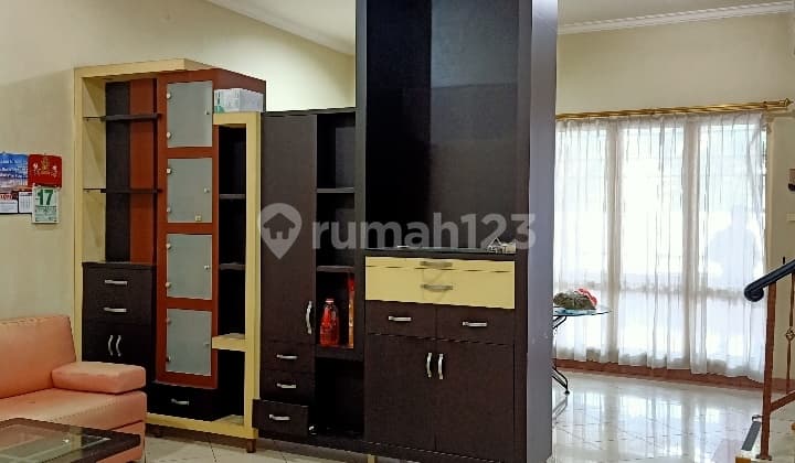 Rumah di PIK Ukuran 8 x 18 Fully Furnished
