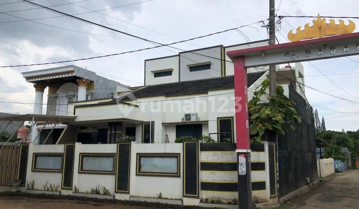 For Quick Sale: House by Sultan Haji Roadside, Sepang Jaya