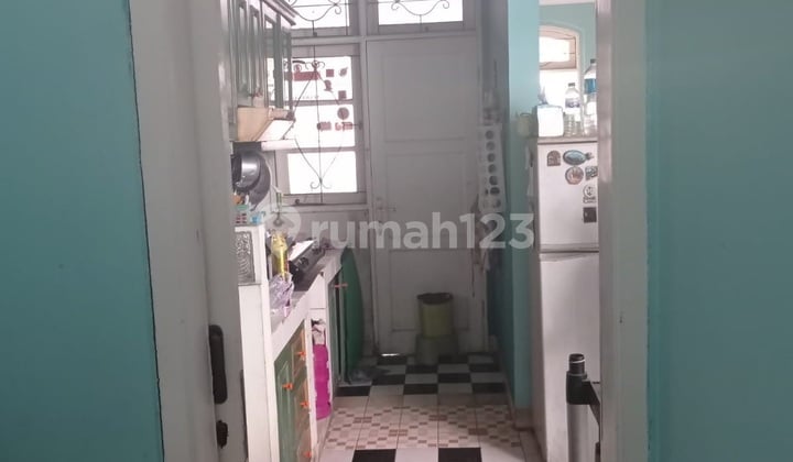 Ready to Negotiate 2-Story House, Kota Wisata, Land Area 119, Building Area 77.