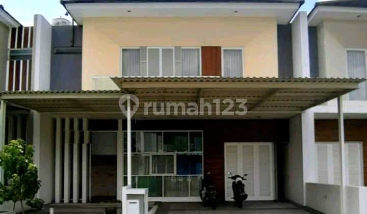Rumah Royal Residen cluster Greenwich (BB)