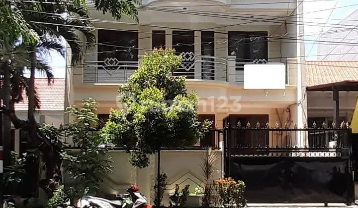 Dijual rumah raya darmo Dijual rumah raya darmo