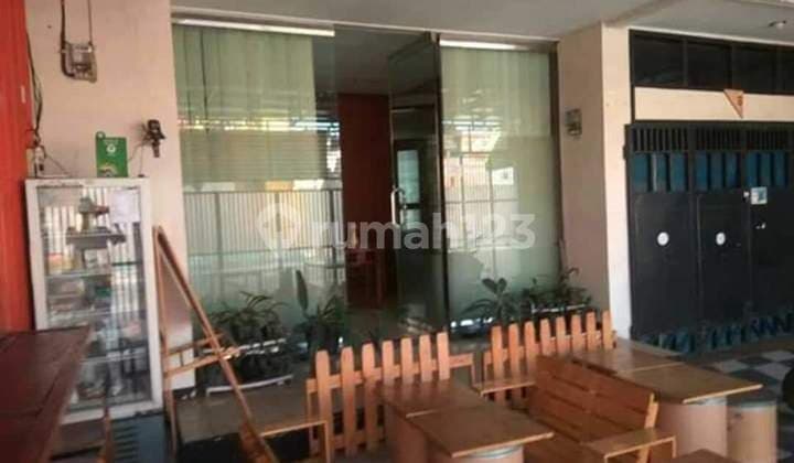 Dijual Rumah bisa untuk Usaha di Sayap Setrasari Bandung ( Dni)