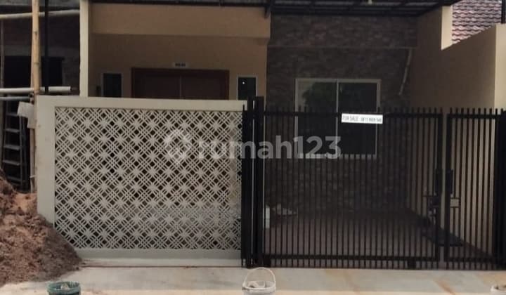 READY-TO-OCCUPY HOUSE IN A COMFORTABLE AND PEACEFUL LOCATION