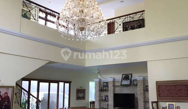 Rumah 2Lt, Hdp. Selatan, Furnished, utk Hunian/Kantor, Pegangsaan