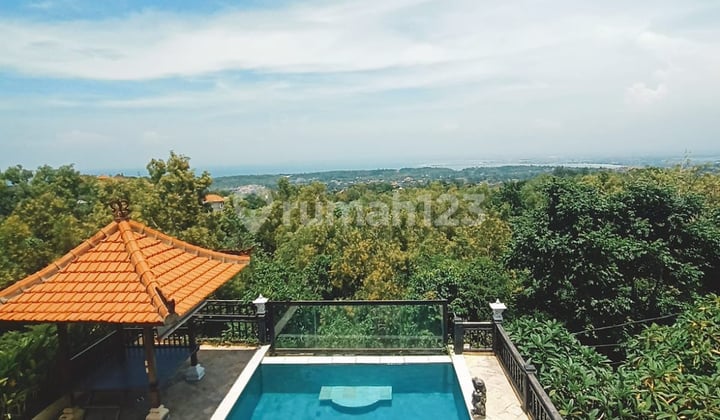 D I J U A L Villa Cantik Furnished Bagus Sekali di Bali