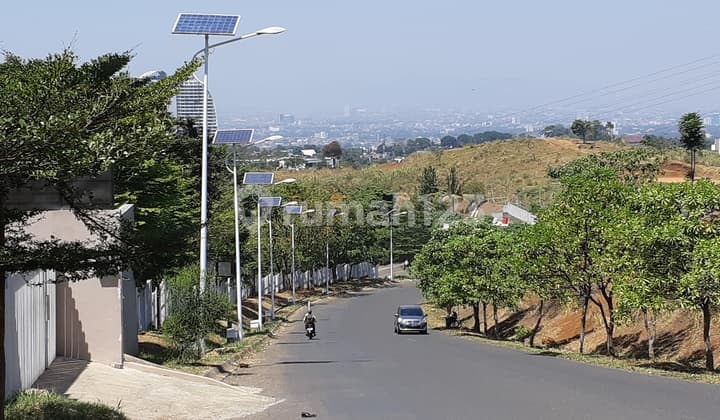 Tanah Luas di Komplek Elit Dago View Kota Bandung