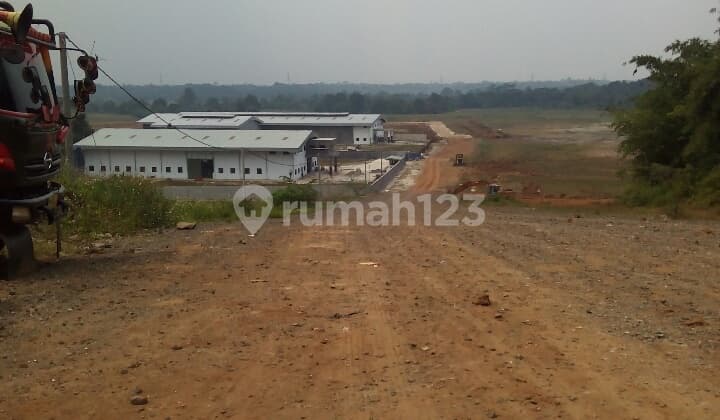 Tanah Industri Strategis