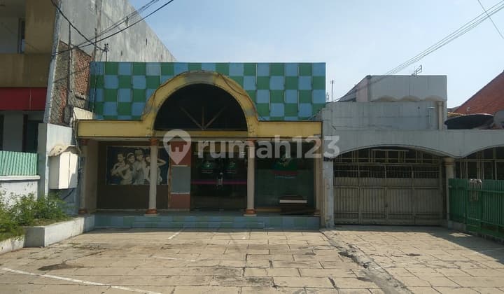 house/land former karaoke happy puppy semarang