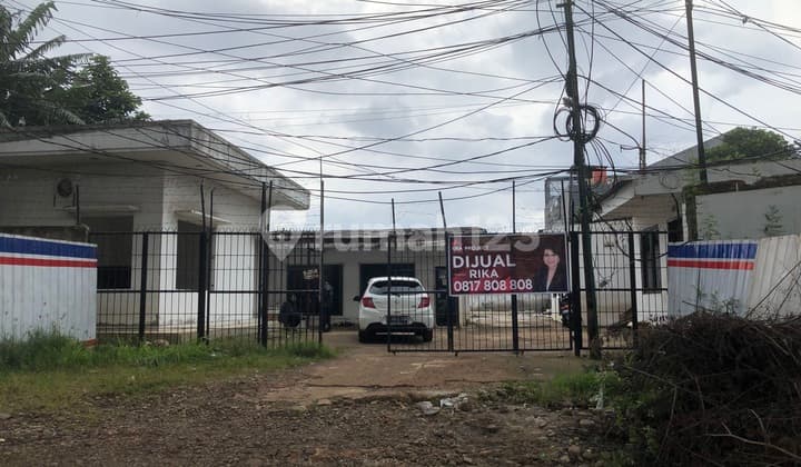 Tanah di Pinggir Jalan Raya di Panjaitan Jakarta Timur Strategis Dekat Jl Perempatan Jl Basuki Rachmat