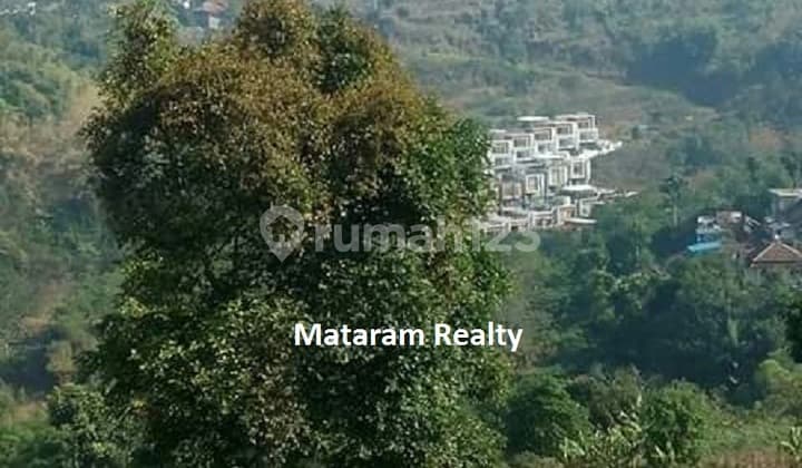 Tanah di Dago Giri, Bandung Sertifikat Hak Milik 844 m²