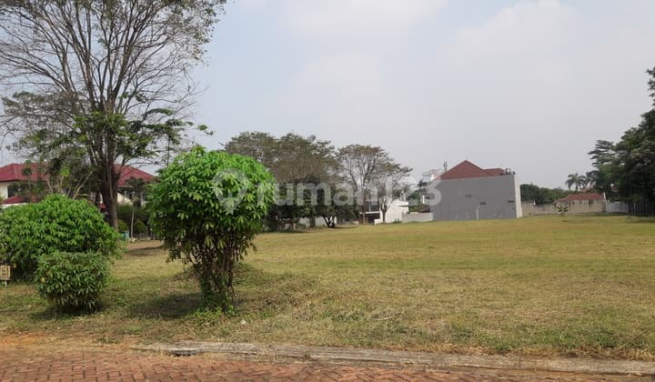 Kavling hunian dalam Cluster dikelilingi lapangan Golf Modernland tangerang